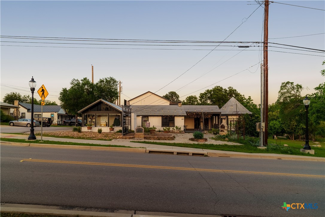 209 South Main Street Salado, TX 76571 - Photo 34 of 38