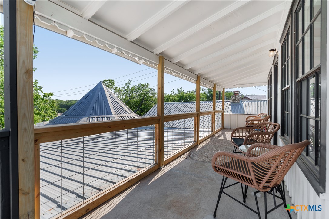 209 South Main Street Salado, TX 76571 - Photo 6 of 38 Upstairs