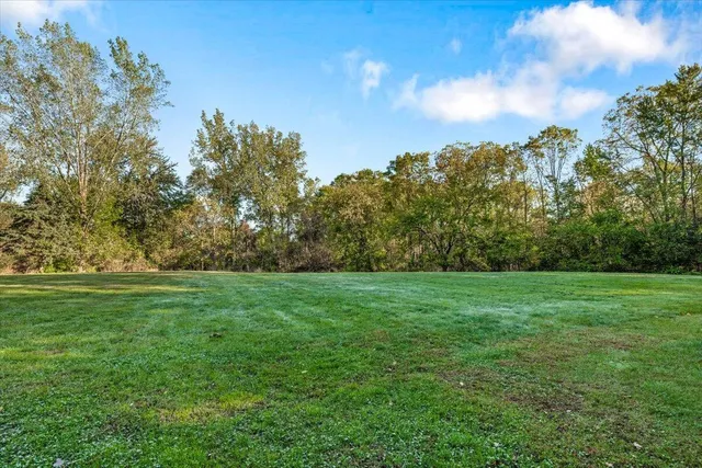 $399,000 | 319 Robin Court, St. Joseph, MI 49085