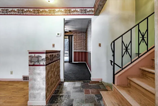 $399,000 | 319 Robin Court, St. Joseph, MI 49085