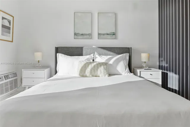 $3,000 | 7904 West Drive, Unit 305, North Bay Village, FL 33141