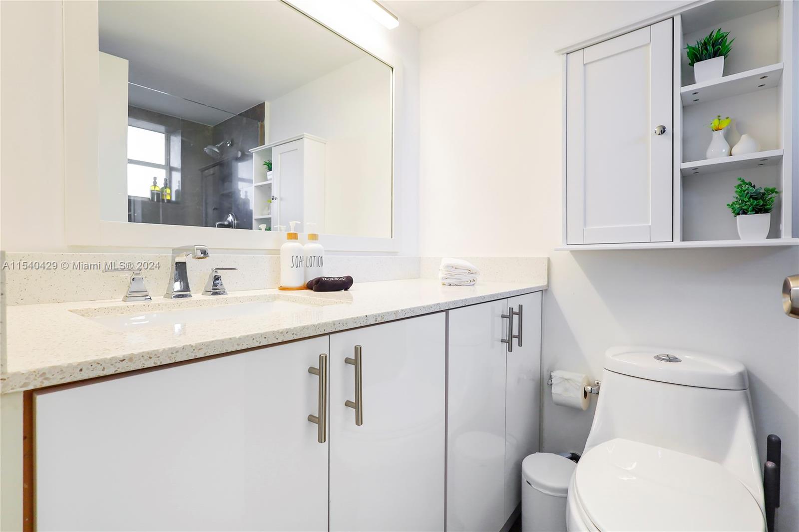 7904 West Drive, Unit 305 North Bay Village, FL 33141 - Photo 16 of 34