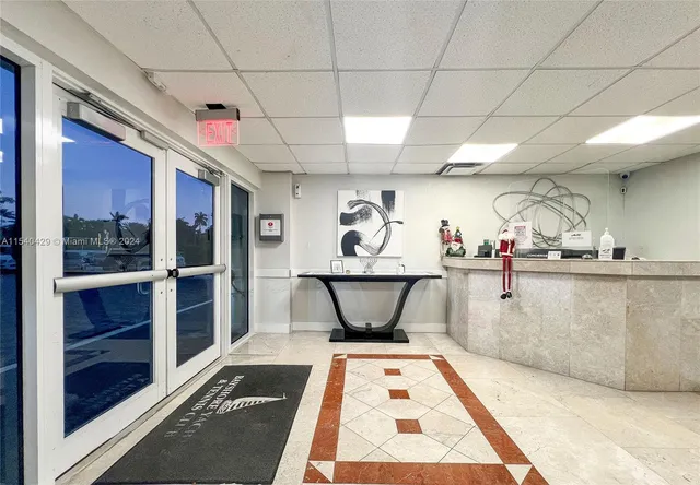 $3,000 | 7904 West Drive, Unit 305, North Bay Village, FL 33141