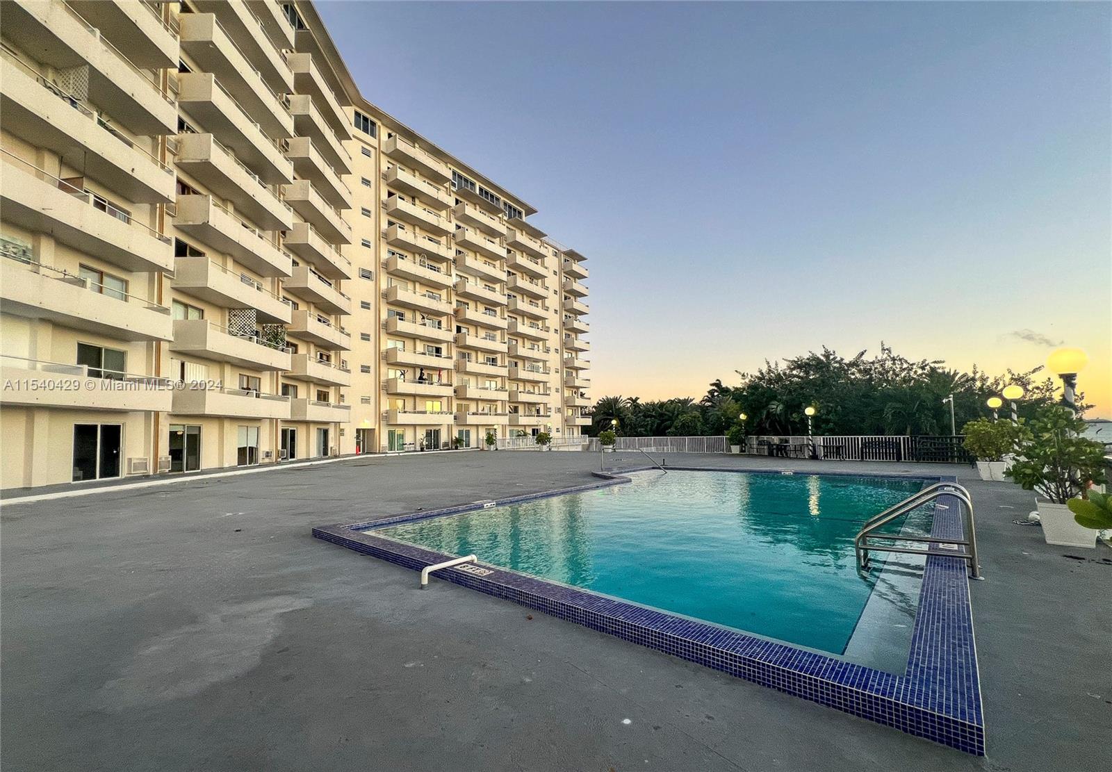 7904 West Drive, Unit 305 North Bay Village, FL 33141 - Photo 29 of 34