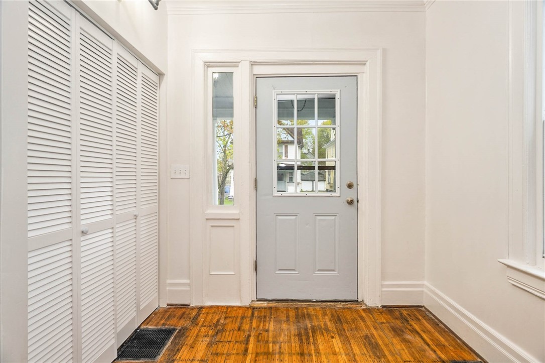 218 Wellington Avenue Rochester, NY 14611 - Photo 18 of 44