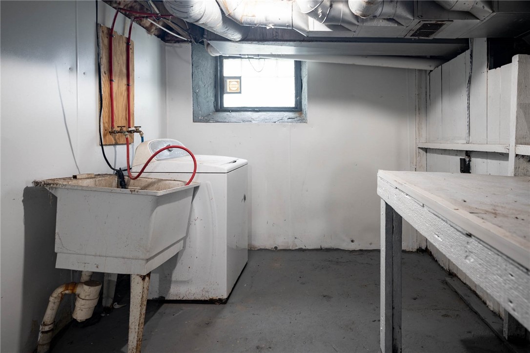 218 Wellington Avenue Rochester, NY 14611 - Photo 43 of 44