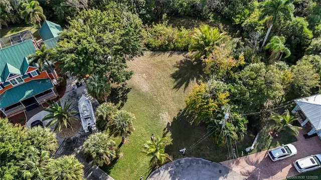 $198,500 | 532 Southwest Marion Court, Palm City, FL 34990