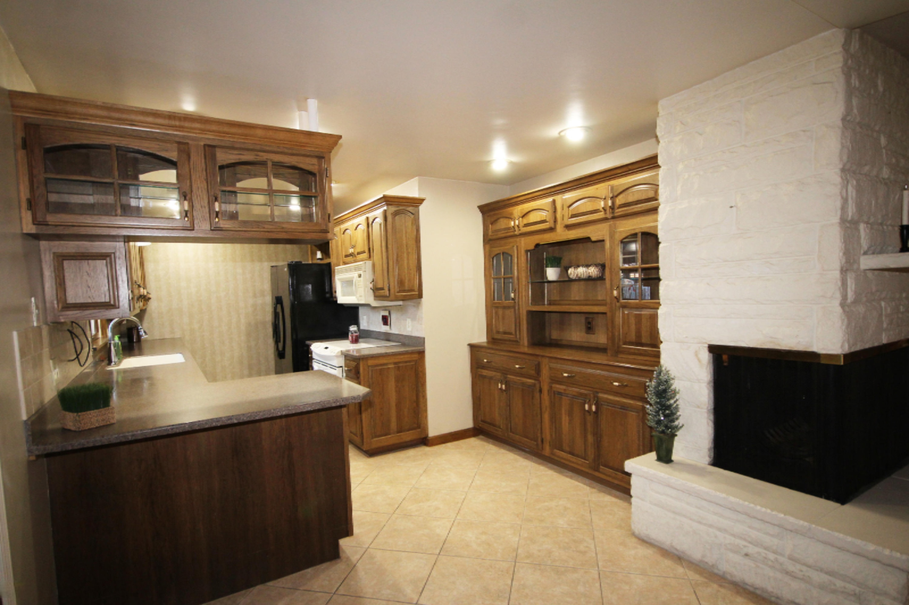 12879 South Sprinkle Road Vicksburg, MI 49097 - Photo 4 of 24 12789 Sprinkle 7