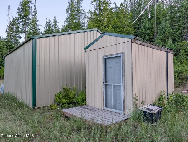 $425,000 | 699 Granite Ridge Road, Priest River, ID 83856