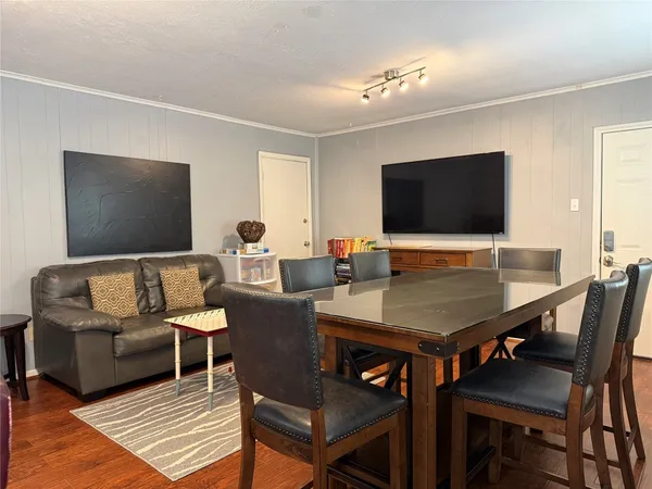 $2,350 | 3411 Linkwood Drive, Houston, TX 77025