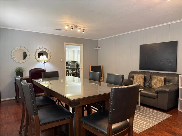 $2,350 | 3411 Linkwood Drive, Houston, TX 77025