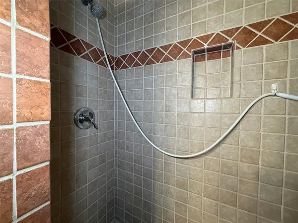 $2,350 | 3411 Linkwood Drive, Houston, TX 77025