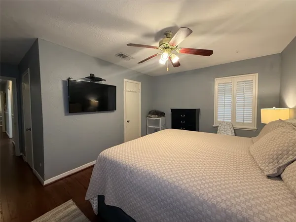 $2,350 | 3411 Linkwood Drive, Houston, TX 77025