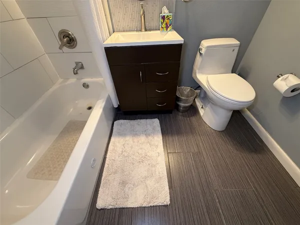 $2,350 | 3411 Linkwood Drive, Houston, TX 77025