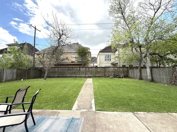 $2,350 | 3411 Linkwood Drive, Houston, TX 77025