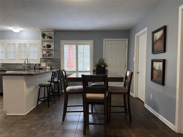 $2,350 | 3411 Linkwood Drive, Houston, TX 77025