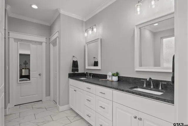 $465,000 | 13937 Magnolia Grove, Lindale, TX 75771