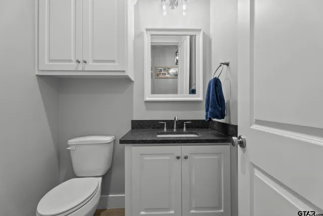 $465,000 | 13937 Magnolia Grove, Lindale, TX 75771