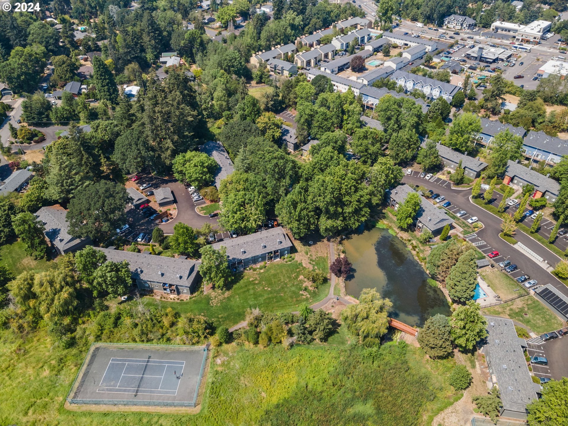 12636 Northwest Barnes Road Portland, OR 97229 - Photo 4 of 15 Gallery Image 4