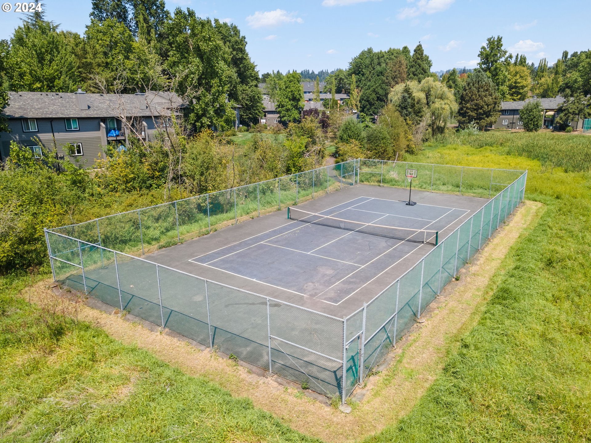 12636 Northwest Barnes Road Portland, OR 97229 - Photo 6 of 15 Community Tennis