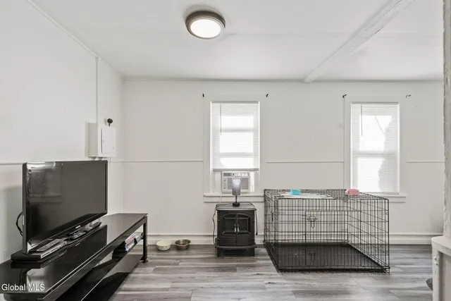 $159,500 | 4205 Albany Street, Colonie, NY 12205