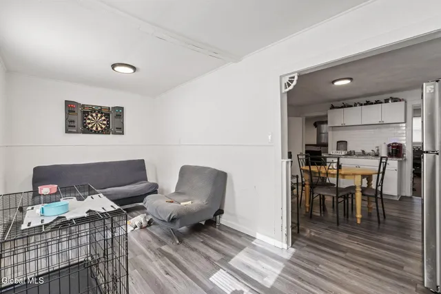 $159,500 | 4205 Albany Street, Colonie, NY 12205