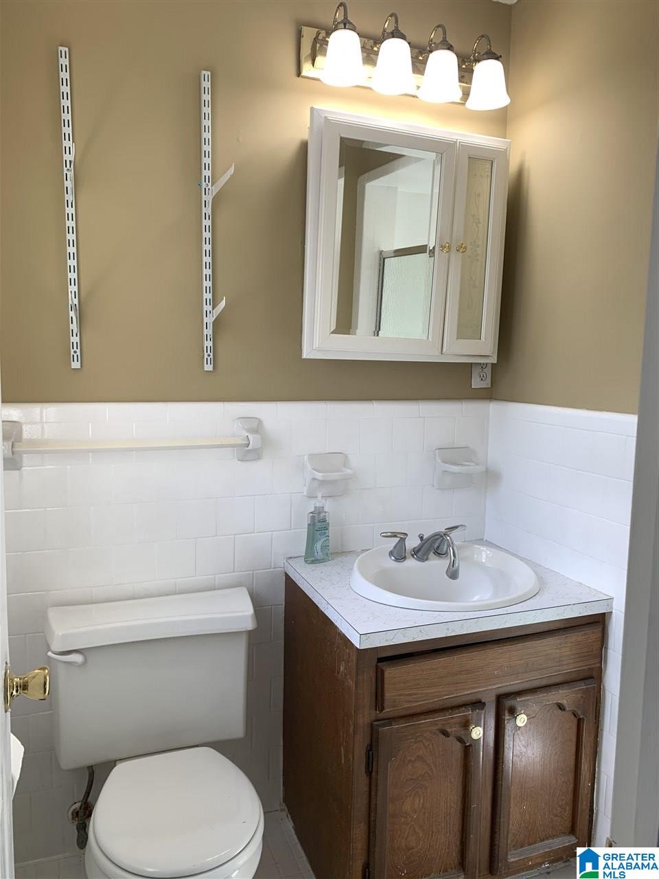 811 4th Court Pleasant Grove, AL 35127 - Photo 14 of 36