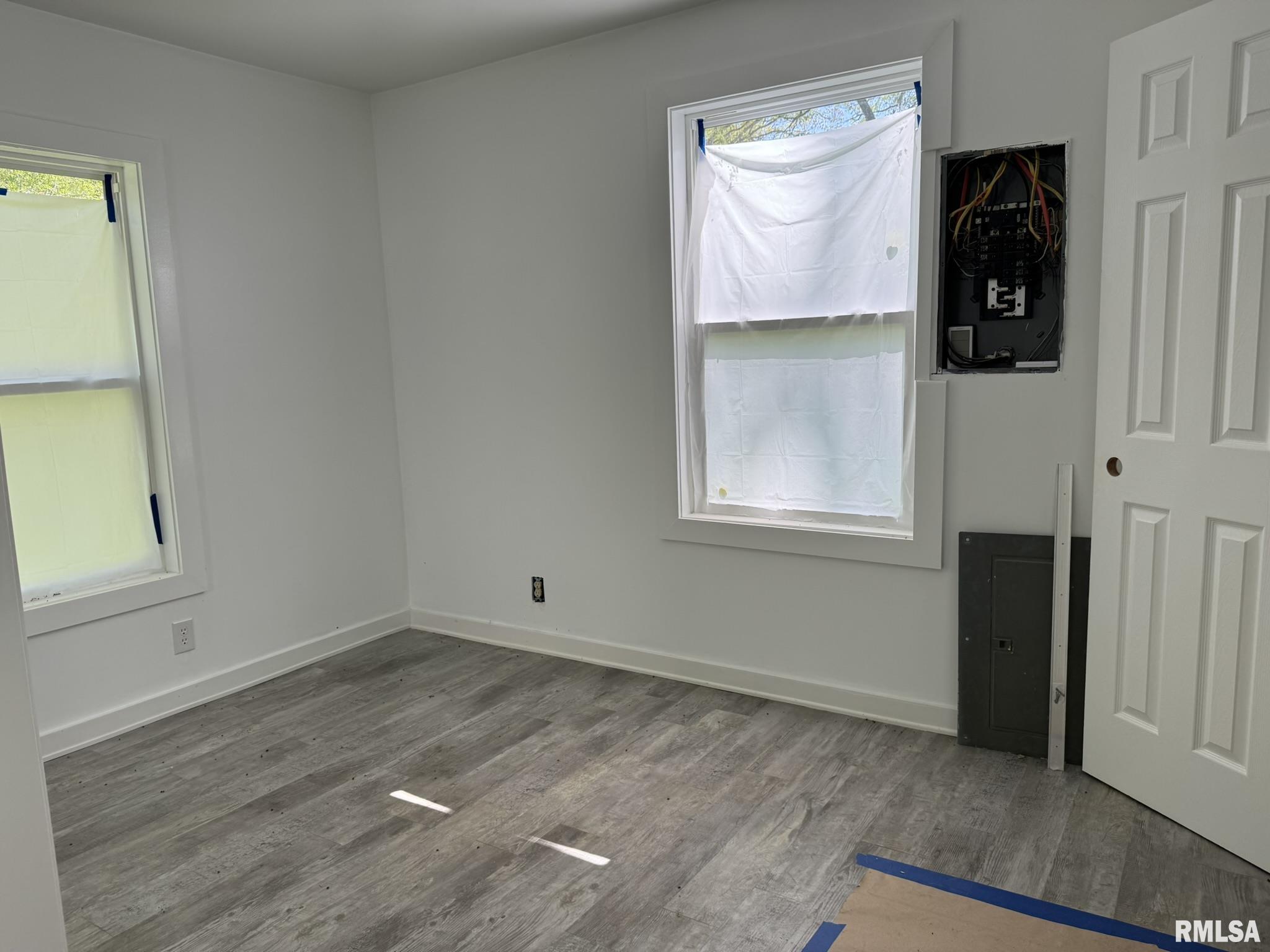 604 Bloomington Road East Peoria, IL 61611 - Photo 31 of 35 Gallery Image 31