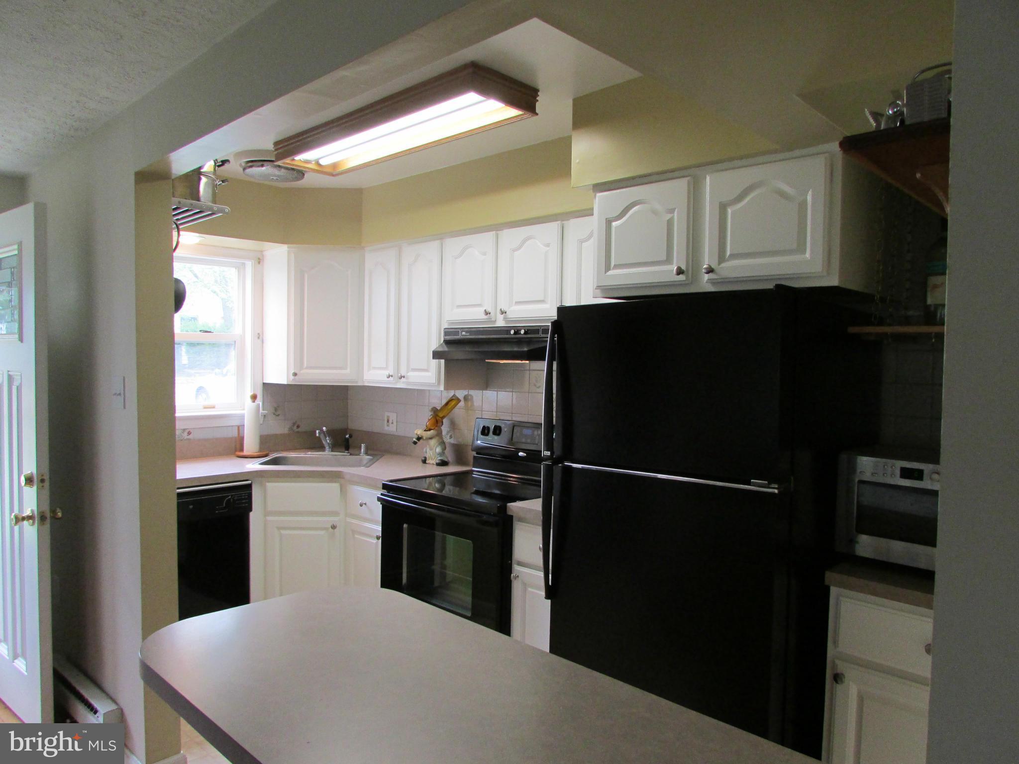 62 Ridge Road, Unit E Greenbelt, MD 20770 - Photo 3 of 13 Kitchen