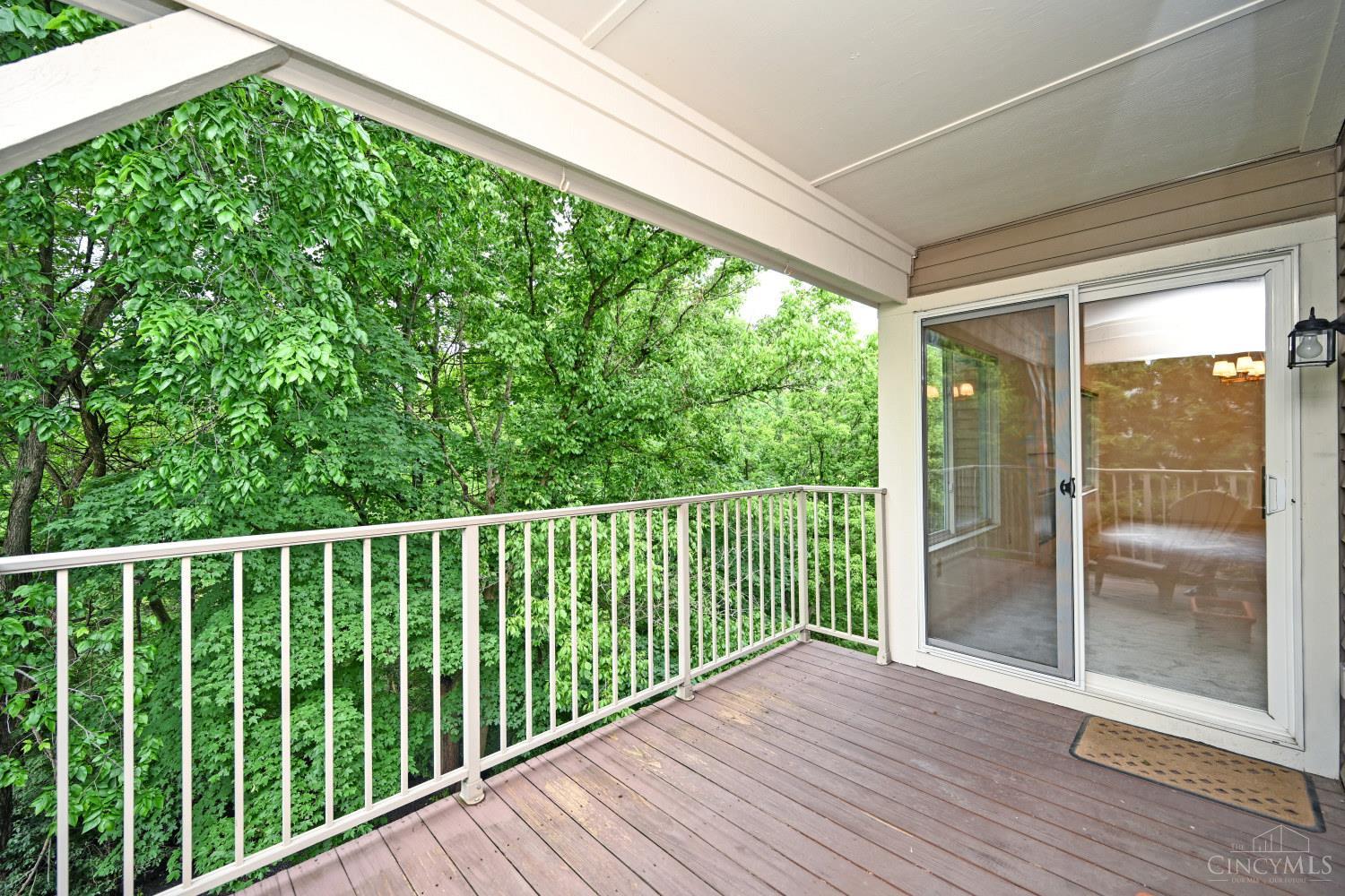 7905 Ramble View, Unit 301 Cincinnati, OH 45231 - Photo 35 of 44