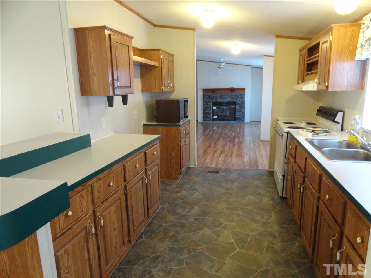 2442 Benson Hardee Road Benson, NC 27504 - Photo 5 of 22 Gallery Image 5