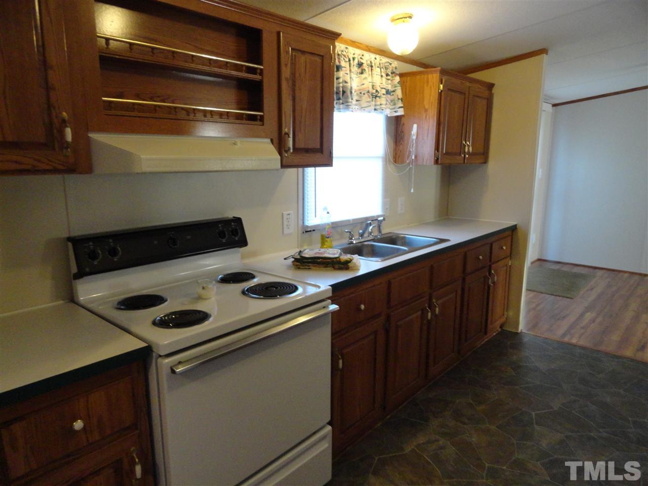 2442 Benson Hardee Road Benson, NC 27504 - Photo 7 of 22 Gallery Image 7