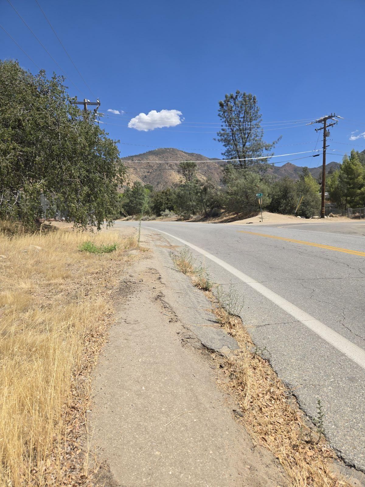 349 Bodfish Canyon Road Bodfish, CA 93205 - Photo 5 of 6 Gallery Image 5