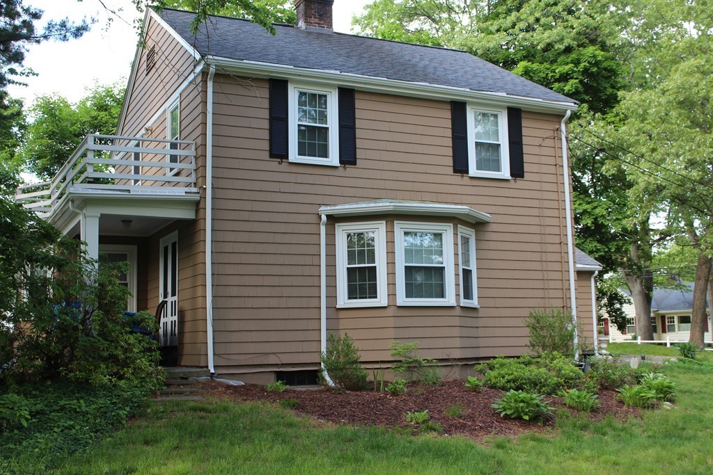 170 Oaks Road Framingham, MA 01702 - Photo 3 of 21 Gallery Image 3