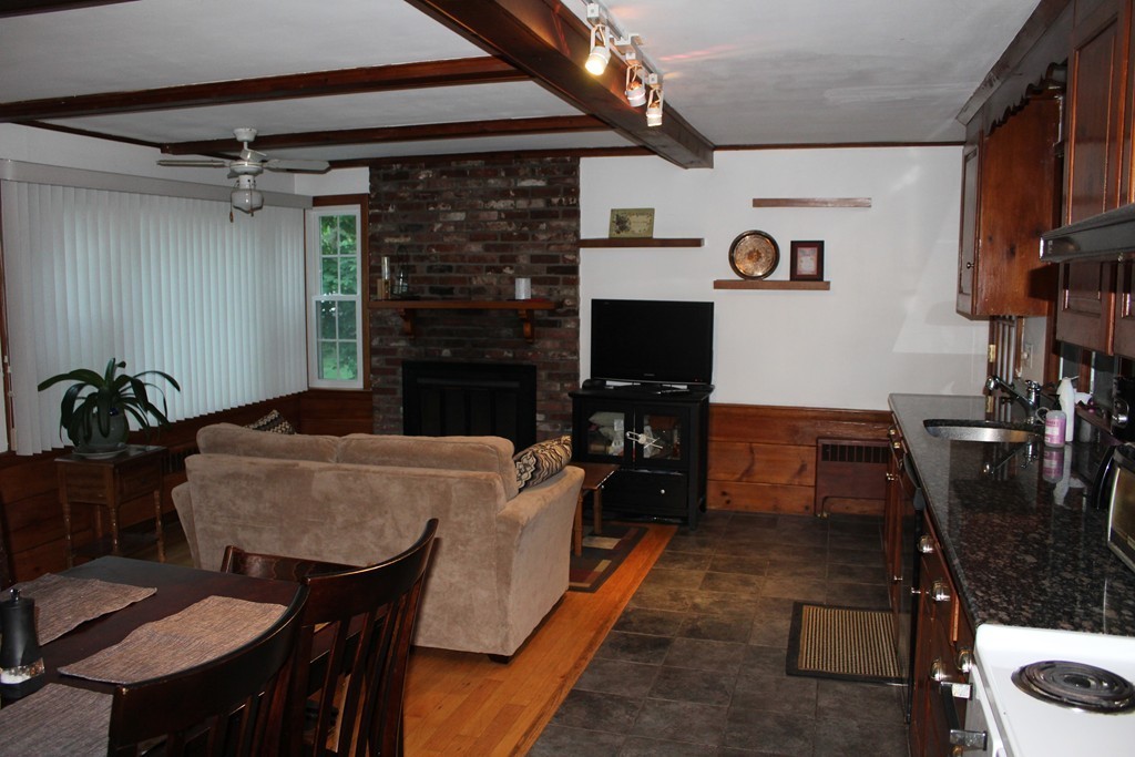 170 Oaks Road Framingham, MA 01702 - Photo 7 of 21 Gallery Image 7