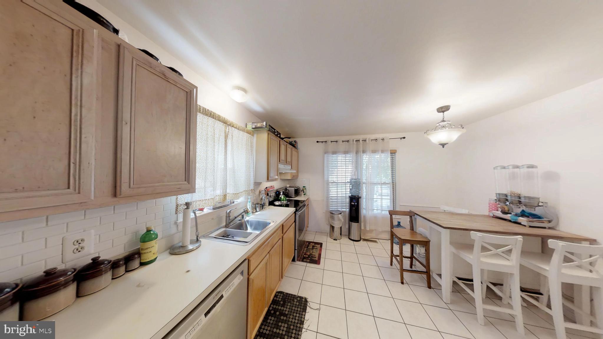 8070 Powderbrook Lane Springfield, VA 22153 - Photo 24 of 65