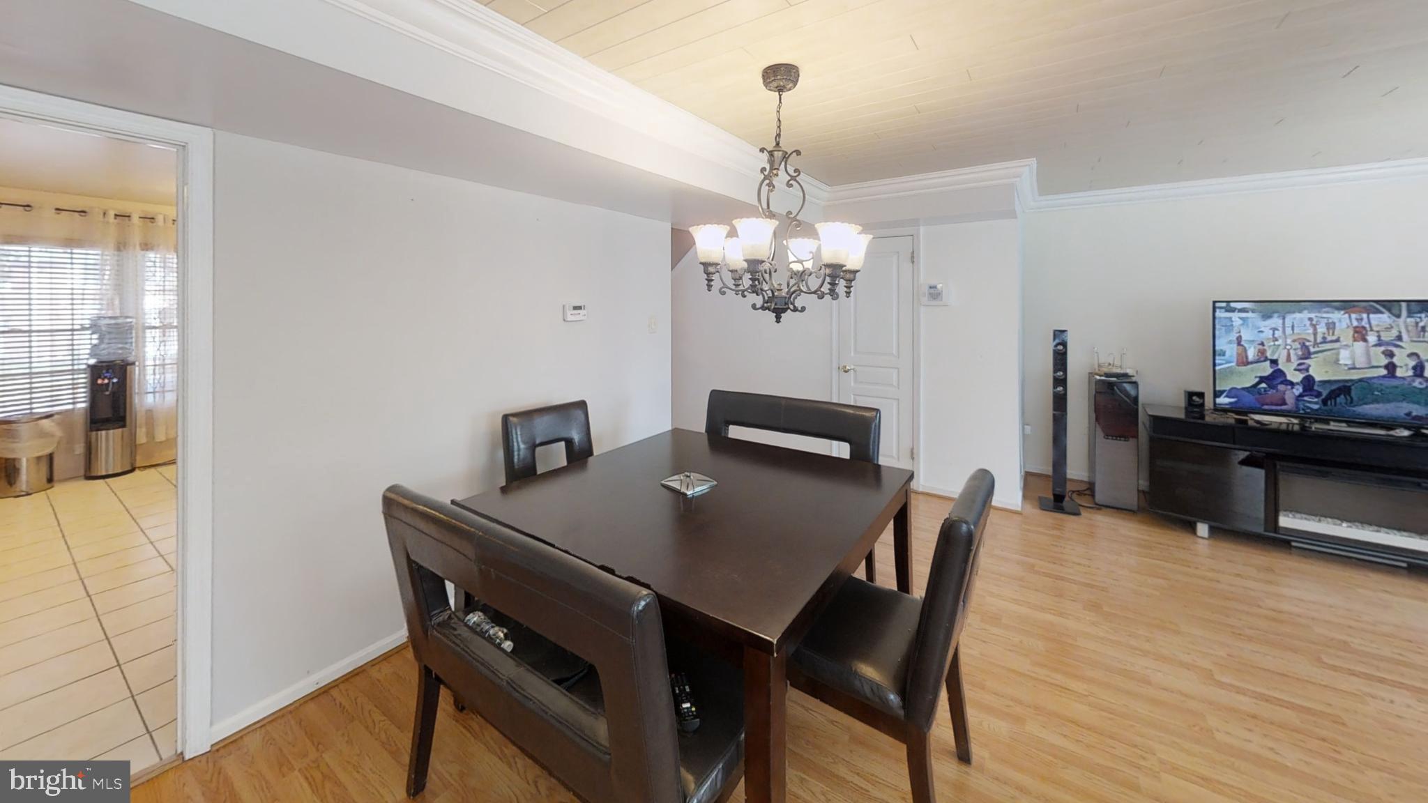 8070 Powderbrook Lane Springfield, VA 22153 - Photo 25 of 65