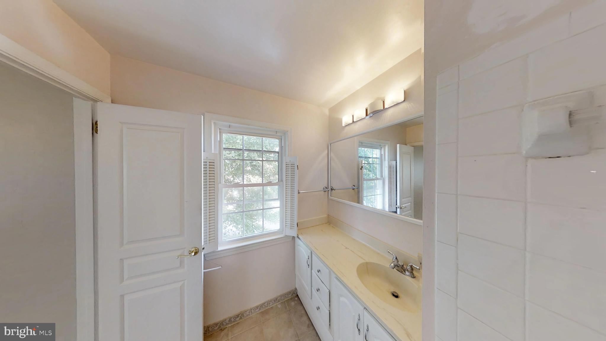 8070 Powderbrook Lane Springfield, VA 22153 - Photo 41 of 65