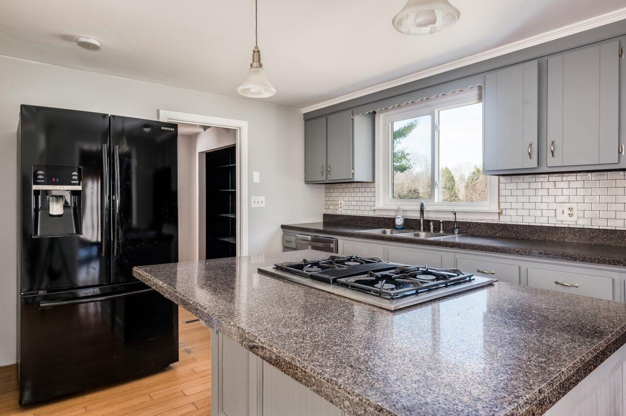 247 Smith Road Lebanon, ME 04027 - Photo 3 of 37 028-247SmithRoad-Lebanon-ME-04027-SMALL