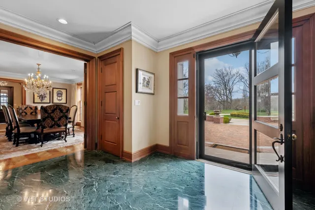 $3,295,000 | 546 Oak Knoll Road, Barrington Hills, IL 60010