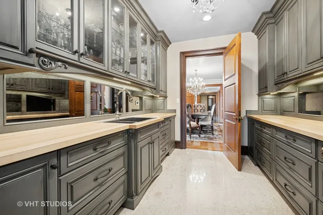 $3,295,000 | 546 Oak Knoll Road, Barrington Hills, IL 60010