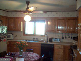 2316 Yardville Hamilton Square Road Hamilton, NJ 08690 - Photo 2 of 6 Gallery Image 2