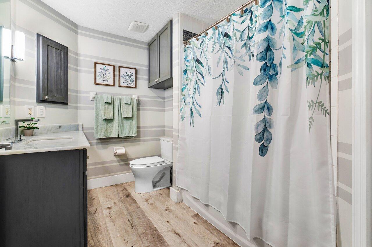 1103 Canoe Point Delray Beach, FL 33444 - Photo 20 of 40 020-1103CanoePoint-DelrayBeach-FL-33444-