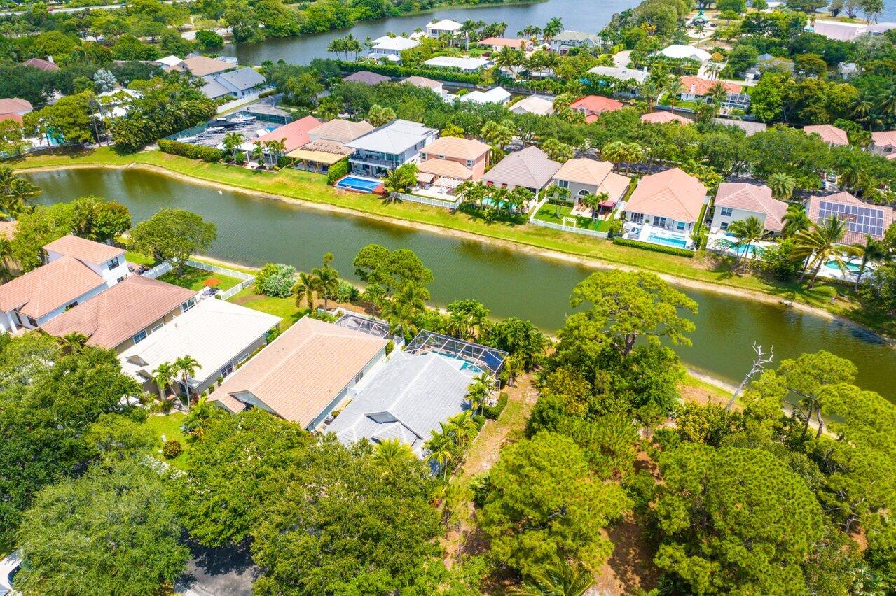 1103 Canoe Point Delray Beach, FL 33444 - Photo 39 of 40 043-1103CanoePoint-DelrayBeach-FL-33444-