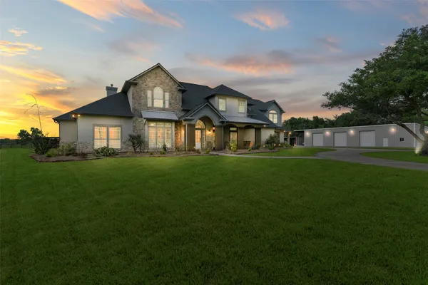$3,000,000 | 1913 Lundy Lane, Friendswood, TX 77546