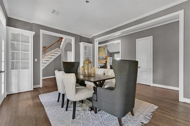 $3,000,000 | 1913 Lundy Lane, Friendswood, TX 77546