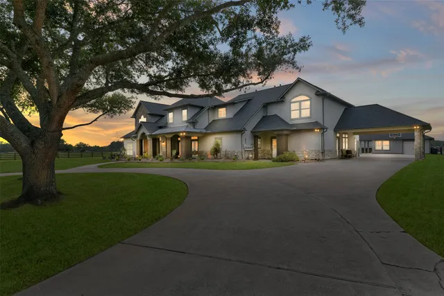 $3,000,000 | 1913 Lundy Lane, Friendswood, TX 77546