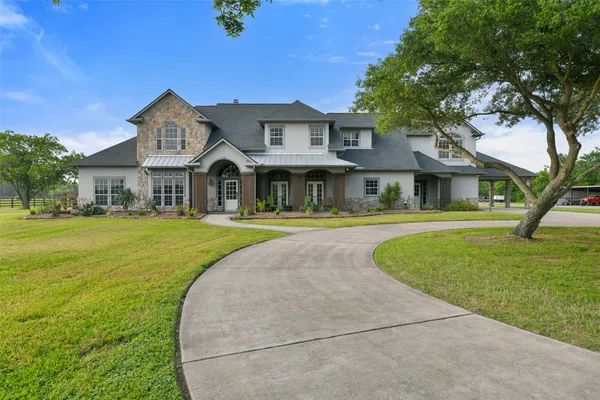 $3,000,000 | 1913 Lundy Lane, Friendswood, TX 77546