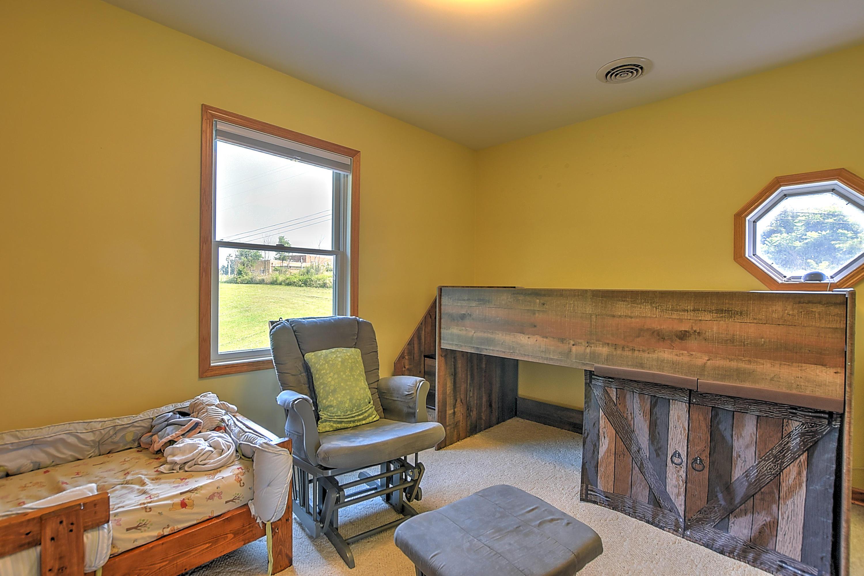 3019 Buckingham Road Greeneville, TN 37745 - Photo 11 of 46 3029 Buckingham-11