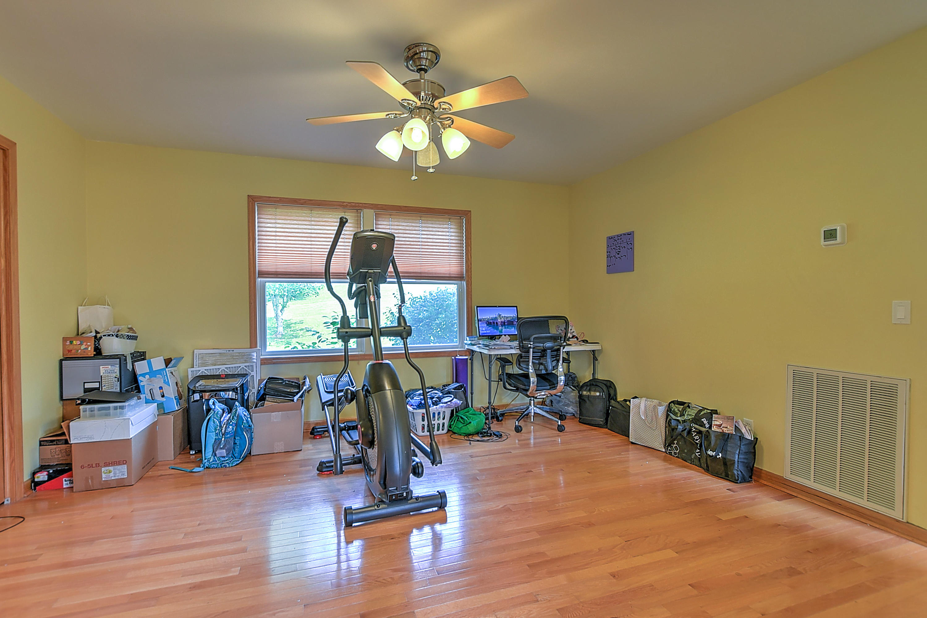 3019 Buckingham Road Greeneville, TN 37745 - Photo 31 of 46 3029 Buckingham-31